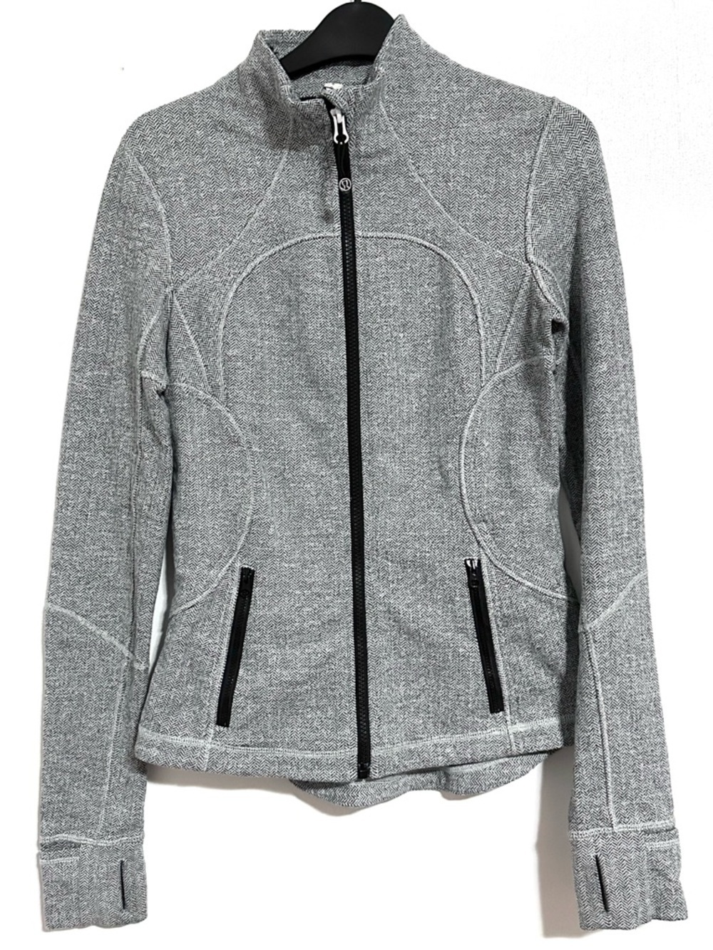 Lululemon Herringbone Define Jacket Womens 6 Gray Thumbholes Full Zip Athletic